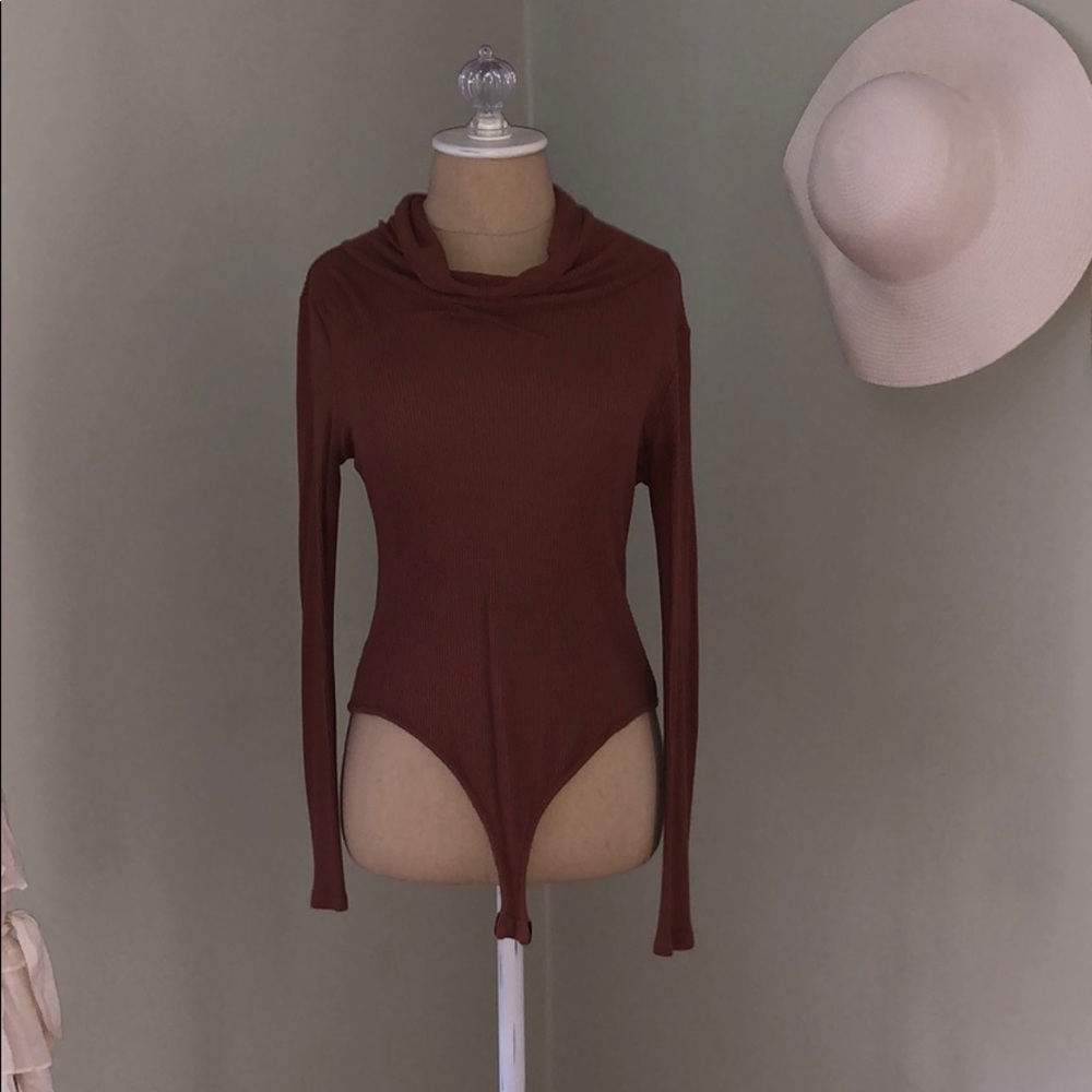 Trendy body suit!